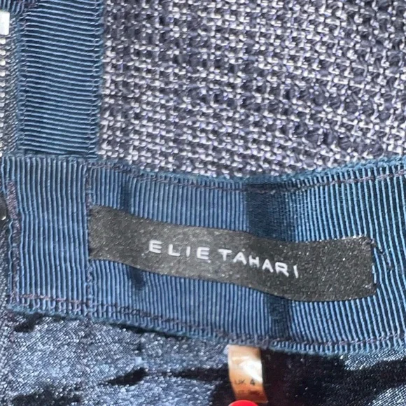 Elie Tahari Tweed Pencil Skirt with Slit - Size 0 Skirts